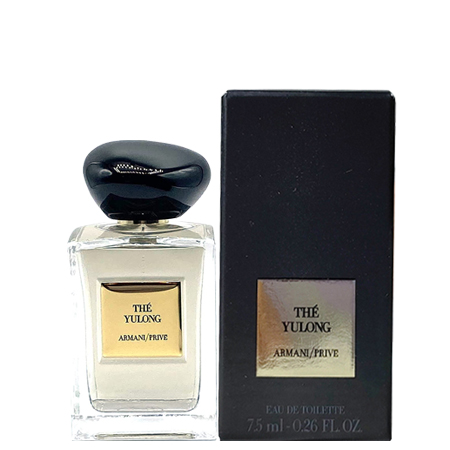 The Yulong Eau de Toilette 7.5 ml น้ำหอมผสมกลิ่นหอมของชาเขียวและส้มกับกลิ่นของชาดำ รมควันด้วยกลิ่นซิตรัสสดชื่น ผ่อนคลาย ดมแล้วอารมณ์ดี